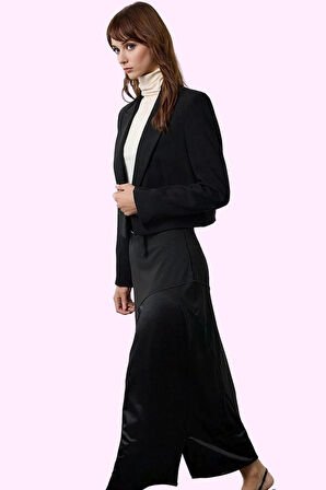 Kadın Kalem Etek Saten Detaylı Örme Midi Boy Günlük Ve Özel Günler Yaz Aylarının Vazgeçilmezi