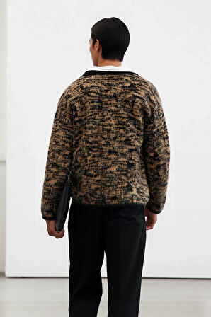 Erkek Oversize Polo Yaka Desenli Triko Kazak Rahat Dokusuyla Kış Aylarının Vazgeçilmezi Oldu