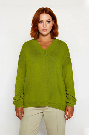 Kadın V Yaka Büzgülü Kol Detaylı Triko Kazak Regular Kalıp Orta Kalınlık Basic Siluet Günlük Şıklık