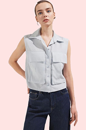 Kadın Kolsuz Gömlek Yaka Düz Desen Basic Kalıp Pamuklu Günlük Kullanım Yaz Aylarının Vazgeçilmezi