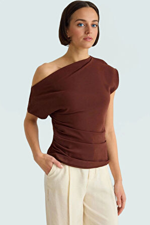 Kayık Yaka Tek Kol Krep Dokuma Bluz Şık Gece Kombinleri İçin Uzun Ömürlü Zarifane Tasarım