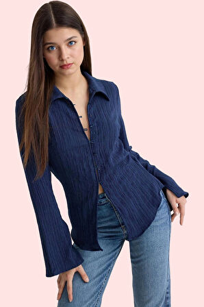 Kadın Dokulu Fitted Gömlek Crinkle Dokuma Günlük Kullanım Hafta Sonu Yaz Aylarının Vazgeçilmezi