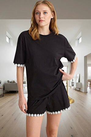 Kadın Pamuklu Papatya Detaylı Şortlu Pijama Takımı Günlük Kullanım İçin Özel Tasarım