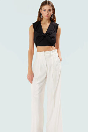 Fiyonklu Crop Bluz Kadın Yazlık Dokuma Basic Rahat Kullanım Şık Görünüm Özel Tasarım