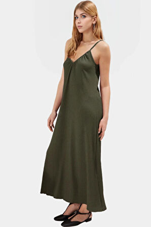 Maxi A line V Yaka Örme Pamuklu Elbise Rahat Günlük Yazlık Ve Şık Yüksek Kalite Görünüm