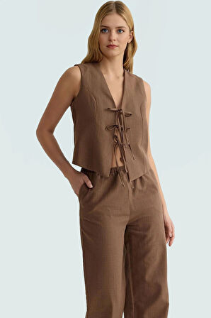 Kadın Keten Görünümlü Bağlamalı Bluz Ve Geniş Paça Pantolon Takım Konforlu Kesim Seçkin Malzeme