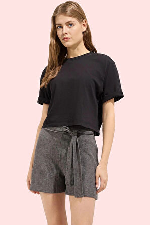 Kadın Örme Şort Bürümcük Dokuma Düz Desen Rahat Günlük Yaz Hafta Sonu Stilin Buluştuğu Yer