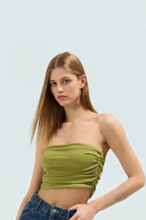 Fitted Straplez Crop Bluz Esnek Örme Kumaş Günlük Stil Özel Tasarım Konforlu Kesim Mükemmel Uyum