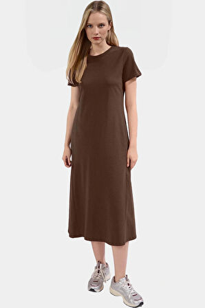 Kadın Midi Boy Örme T shirt Elbise Günlük Kullanım Konforlu Kesim Seçkin Malzeme Rahat Ve Şık