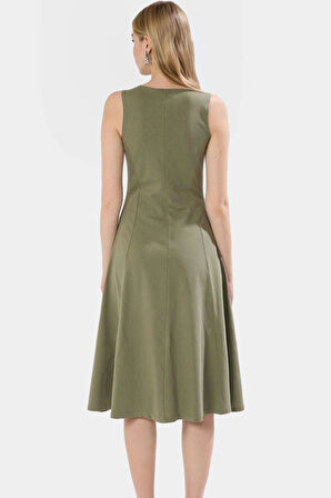 Kadın Pamuklu Skater Midi Elbise Yazlık Rahat Günlük Stil Şık Görünüm Seçkin Malzeme