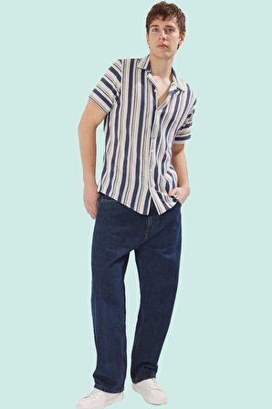 Erkek Kısa Kollu Çizgili Apaş Yaka Gömlek Rahat Kalıp Yazlık Günlük Yaz Aylarının Vazgeçilmezi