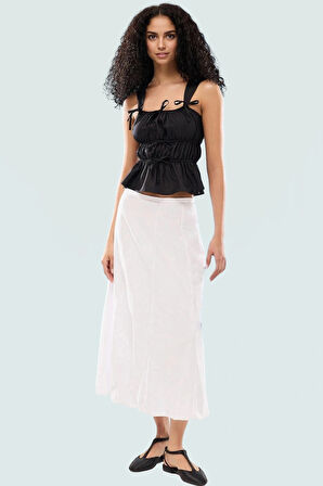 Kare Yaka Askılı Büzgülü Bluz Rahat Yazlık Dokuma Pamuk Dayanıklı Malzeme Şık Görünüm