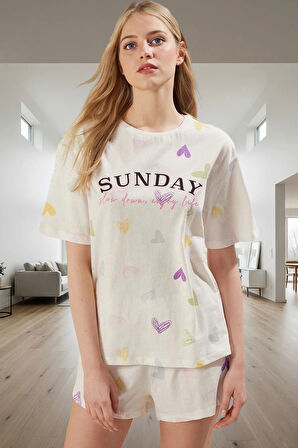 Kadın Rahat Pamuklu Pijama Takımı Kalpli Desenli Yazlık Homewear Kaliteli İşçilik Seçkin Malzeme