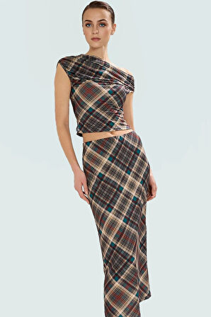 Asimetrik Yaka Kısa Kollu Örme Ekose Takım Elbise 97 Polyester 3 Elastan Günlük Stil Yüksek Kalite