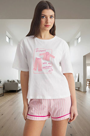 Kadın Pamuklu Regular Kalıp Kısa Kollu Bisiklet Yaka Pijama Takımı Uzun Ömürlü Özenle Seçilmiş