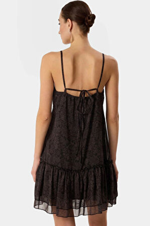 Şifon Mini Elbise Desenli Shift Kalıp Polyester Yazlık Günlük Rahat Ve Şık Görünüm
