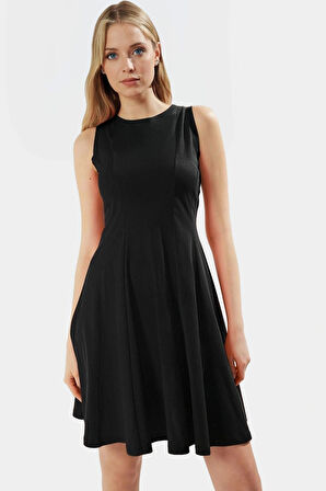 Yazlık Mini Örme Elbise Bisiklet Yaka Kadın Günlük Modern Stil Şık Görünüm