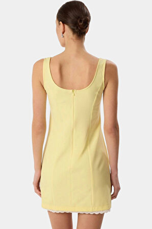 Yazlık A Kesim Mini Elbise Dokuma Kumaştan Dantel Detaylı Profesyonel Görünüm Zarifane Tasarım