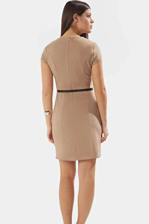 Şık Kemerli Mini Elbise Dokuma Kumaş Bodycon Kalıp Yazlık Dayanıklı Malzeme Özenle Seçilmiş