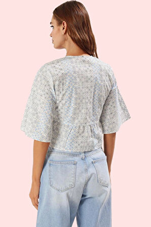 Kadın Yazlık Çiçekli Desenli V Yaka Truvakar Kol Gömlek Pamuk Günlük Kullanım Modern Tasarım