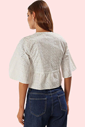 Kadın Yazlık Çiçekli Desenli V Yaka Truvakar Kol Gömlek Pamuk Günlük Kullanım Modern Tasarım