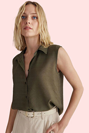 Kadın Keten Görünümlü Kolsuz Gömlek Düz Desen Regular Kalıp Yaz Aylarının Vazgeçilmezi Hafta Sonu