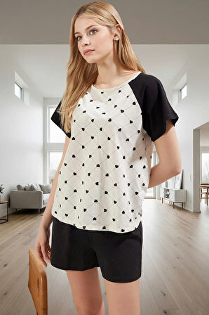 Kadın %100 Pamuklu Kısa Kollu Pijama Takımı Regular Kalıp Yazlık Konforlu Kesim Dayanıklı Malzeme