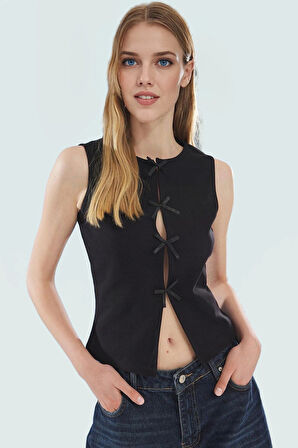Kaşkorse Bisiklet Yaka Crop Bluz Pamuklu Günlük Tarz Zarifane Tasarım Modern Stil