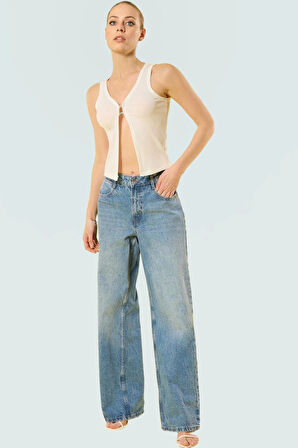 Poliviskon Kaşkorse V Yaka Fitted Crop Bluz Günlük Stil Konforlu Kesim Özenle Seçilmiş