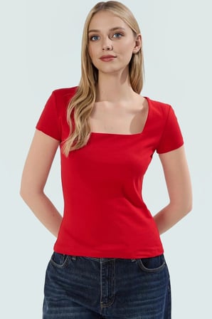 Kare Yaka Fitted Likralı Penye Bluz Yazlık Günlük Kullanım Trend Tasarım Konforlu Kesim