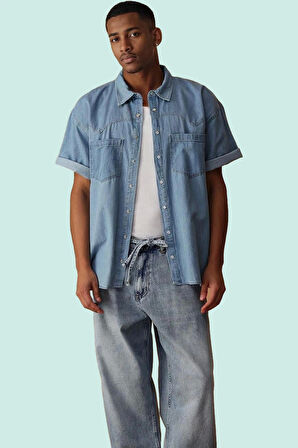 Erkek Denim Kot Gömlek Kısa Kol Düz Desen Regular Kalıp Pamuklu Günlük Stil Modern Tasarım