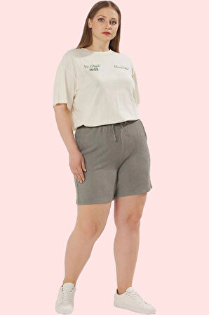 Kadın Büyük Beden Örme Şort Regular Fit Günlük Kullanım Hafta Sonu Yaz Aylarının Vazgeçilmezi