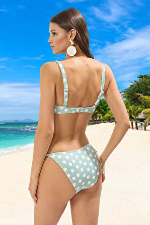 Bikini Takımı Ergonomik Kesim Hızlı Kuruyan Premium Kalite Yaz Koleksiyonu Plaj Ve Havuz İçin