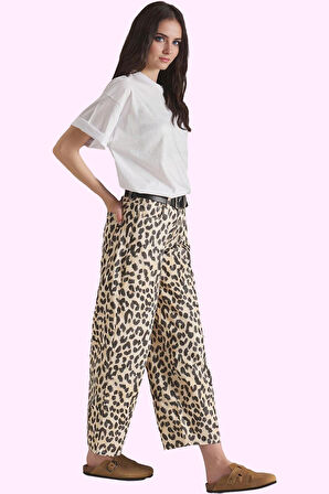 Kadın Geniş Paça Uzun Boy Leopar Desenli Denim Pantolon Pamuk Günlük Stil Kaliteli Malzeme