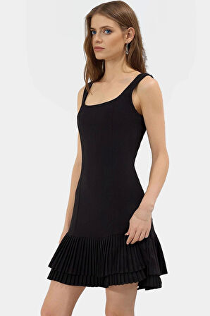 Kadın Mini Piliseli Elbise 88% Polyester Yazlık Günlük Yüksek Kalite