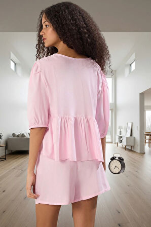 Kadın Yazlık Viskon Pijama Takımı Nakışlı Fiyonk Detaylı Rahat Trend Tasarım Modern Stil