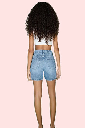 Kadın Denim Şort Geniş Paça Düz Desen Yaz Aylarının Vazgeçilmezi Günlük Kullanım Hafta Sonu