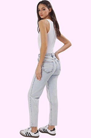 Kadın Yüksek Bel Mom Fit Jean Düz Desen Günlük Kombinler Hafta Sonu Yaz Aylarının Vazgeçilmezi