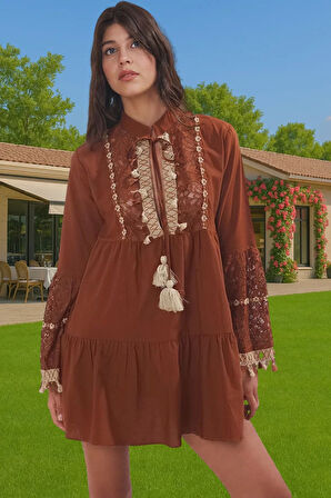 Yazlık Plaj Elbisesi V Yaka Dantelli Uzun Kollu Pamuklu Mini Elbise Kaliteli İşçilik Rahat Kullanım