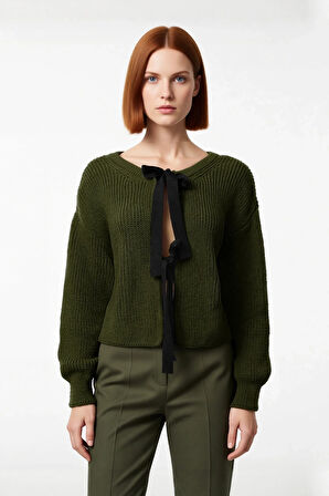 Kadın Crop Regular Kalıp Çift Taraflı Kurdele Bağlamalı Düşük Kol Selanik Örgü Akrilik Triko Kazak