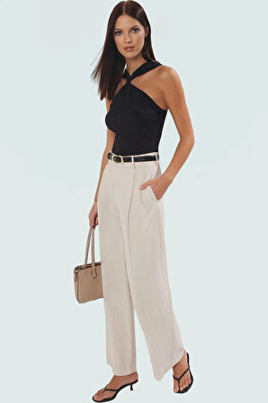 Şık Fitted Örme Bluz Altın Detay V Yaka Yazlık Özel Tasarım Trend Günlük Kullanım İçin