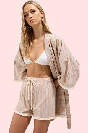 Kadın Çizgili Dokuma Kısa Plaj Şortu Geniş Paça Yaz Aylarının Vazgeçilmezi Günlük Kullanım