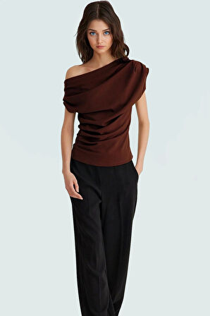 Kadın Asimetrik Yaka Kısa Kollu Örme Bluz Günlük Şık Tarz Rahat Kullanım Zarifane Tasarım