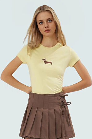 Kadın Fitted Viskon Ribana Bluz Köpek Nakış Detaylı Yazlık Günlük Kullanım İçin