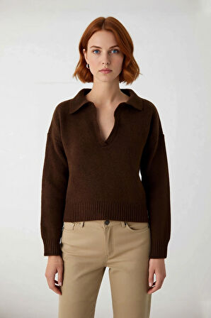 Kadın Oversize Polo Yaka Triko Kazak Kışlık Soğuk Hava Şıklığı İçin İdeal Günlük Kombinler