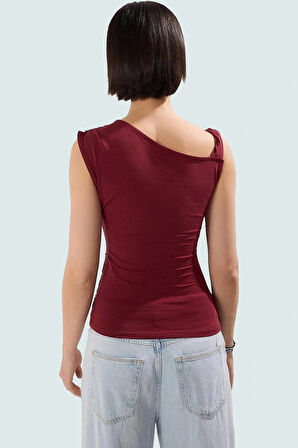 Kadın Asimetrik Yaka Büzgülü Örme Bluz Rahat Günlük Stil Trend Tasarım Şık Görünüm