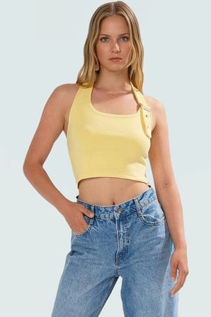 Yazlık Kadın Crop Bluz Viskon Ribana Kumaş Boyundan Bağlamalı Yaka Şık Görünüm