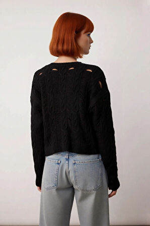 Kadın Oversize Ajurlu Delikli Bisiklet Yaka Düşük Kol Crop Triko Kazak Gündelik Şıklığınızı Tamamlar