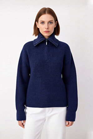 Kadınlara Özel Regular Kalıp Fermuarlı Dik Yaka Triko Kazak Düşük Kollu Kışlık Rahat Giyim