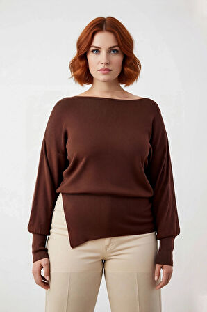 Kadın Kayık Yaka Düz Düşük Kol Yırtmaç Detaylı Regular Kalıp Uzun Triko Kazak Gündelik